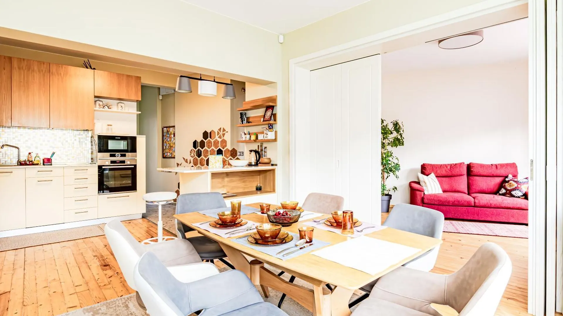 Luxury And Spacious Apartment At The Hearth Of The City Sofia