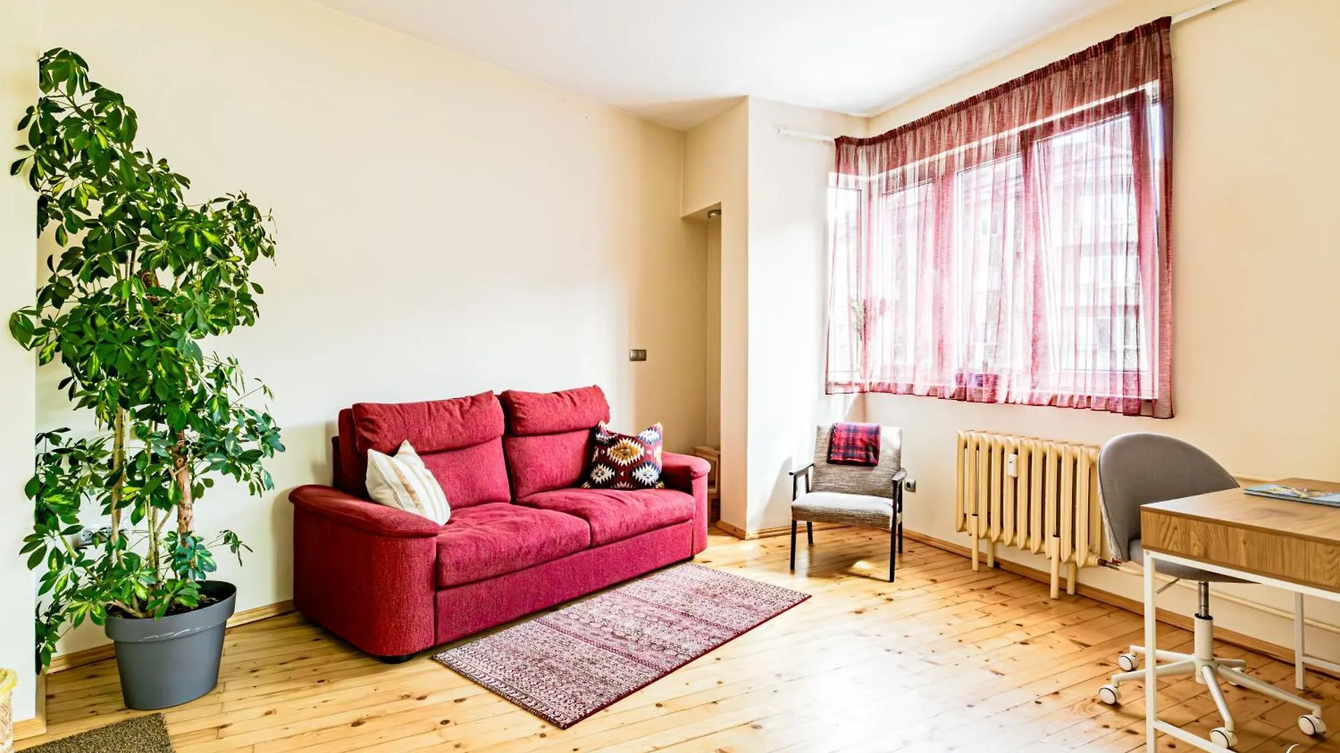 Luxury And Spacious Apartment At The Hearth Of The City Sofia Bulgaria